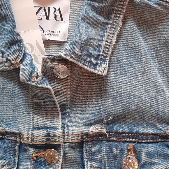 ZARA Distressed Button-up Light Blue Wash Cotton Jean Jacket - Size XS - Picture 6 of 11